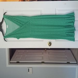 Green London Times Sleeveless Dress